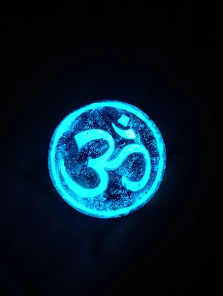 Om vibration universelle tower burster