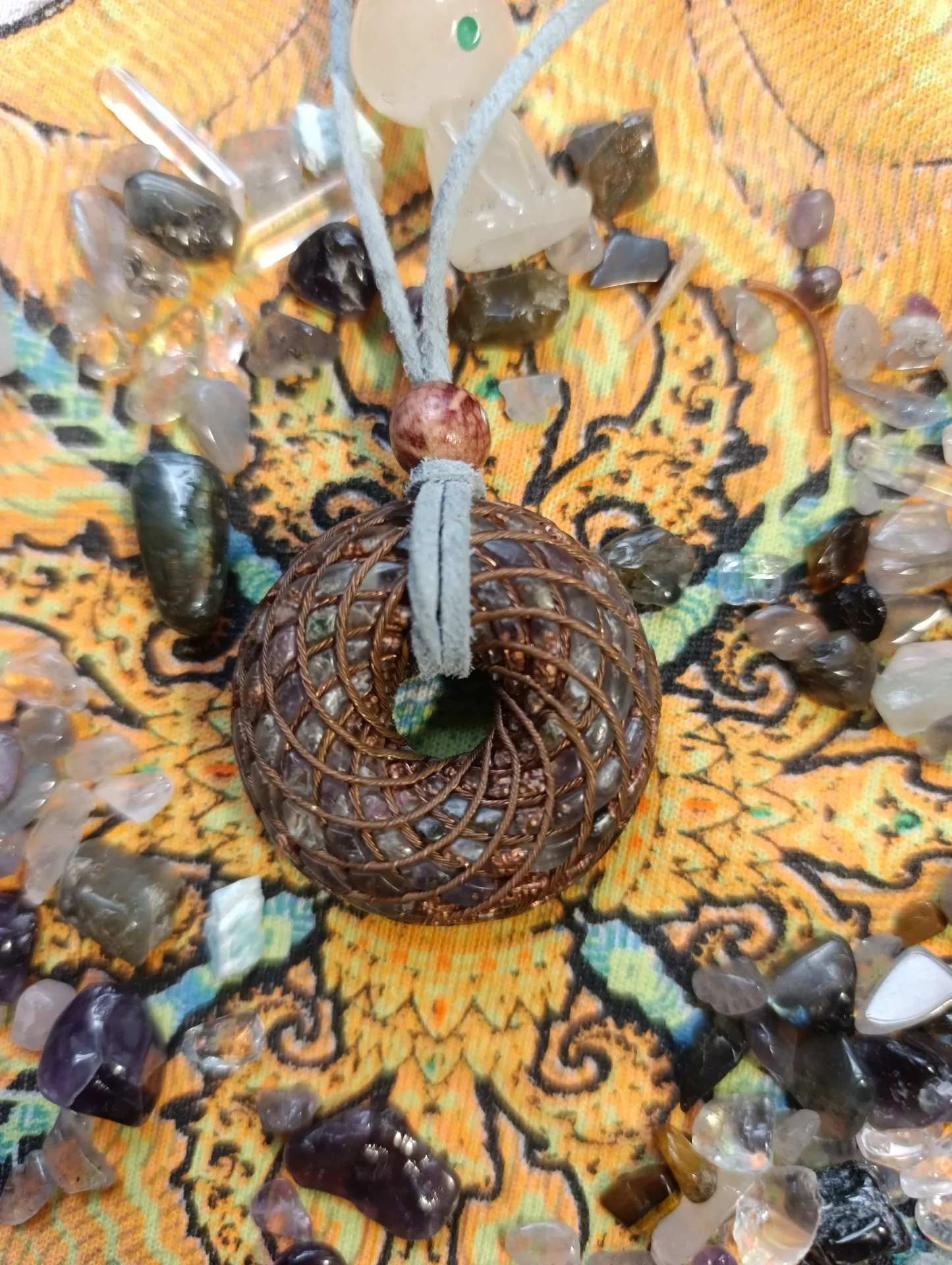 🌀 Pendentif Orgonite Torus Rodin 3-6-9 Tesla : La source ✨
